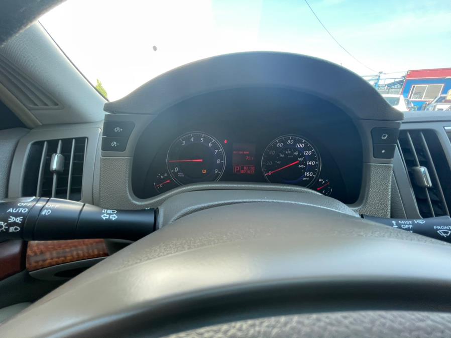 Used Infiniti G37 Sedan 4dr x AWD 2009 | Brooklyn Auto Mall LLC. Brooklyn, New York Used Infiniti G37 Sedan 4dr x AWD 2009 | Brooklyn Auto Mall LLC. Brooklyn, New York