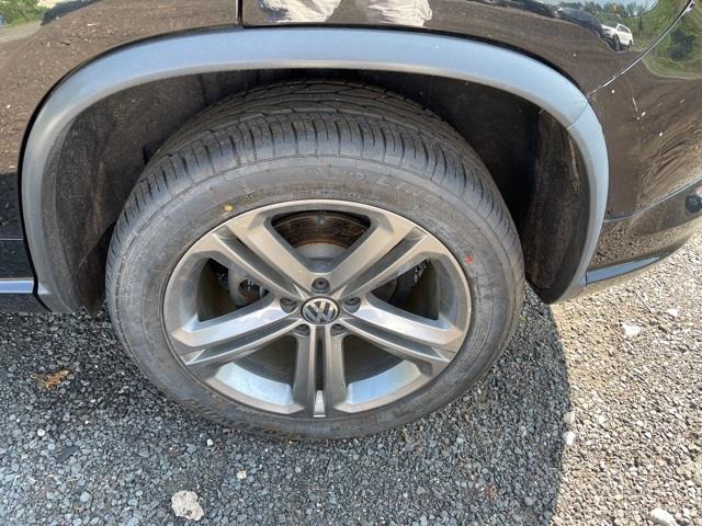 Used Volkswagen Tiguan Sport 2017 | Blasius Federal Road. Brookfield, Connecticut Used Volkswagen Tiguan Sport 2017 | Blasius Federal Road. Brookfield, Connecticut