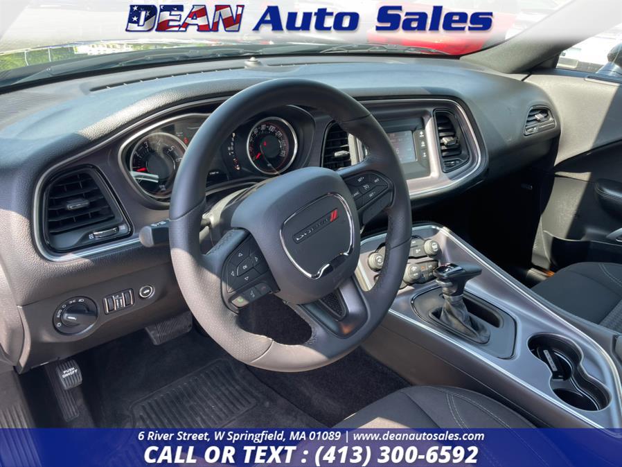 Used Dodge Challenger 2dr Cpe SXT 2016 | Dean Auto Sales. W Springfield, Massachusetts Used Dodge Challenger 2dr Cpe SXT 2016 | Dean Auto Sales. W Springfield, Massachusetts
