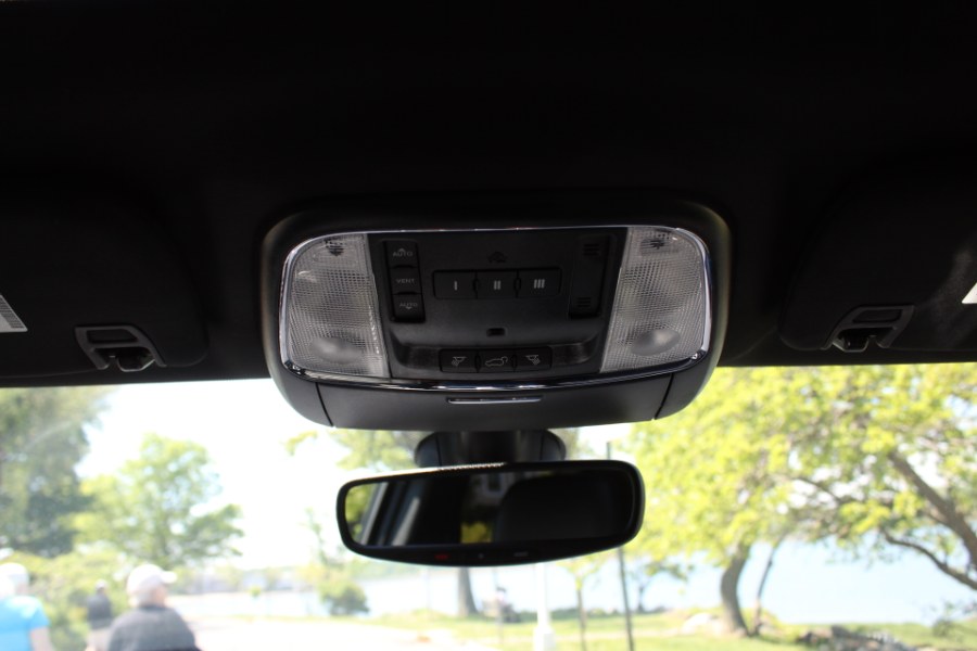 2020 Jeep Grand Cherokee Limited 4x4, available for sale in Great Neck, New York | Great Neck Car Buyers & Sellers. Great Neck, New York 2020 Jeep Grand Cherokee Limited 4x4, available for sale in Great Neck, New York | Great Neck Car Buyers & Sellers. Great Neck, New York