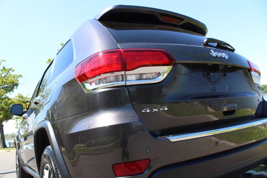2020 Jeep Grand Cherokee Limited 4x4, available for sale in Great Neck, New York | Great Neck Car Buyers & Sellers. Great Neck, New York 2020 Jeep Grand Cherokee Limited 4x4, available for sale in Great Neck, New York | Great Neck Car Buyers & Sellers. Great Neck, New York