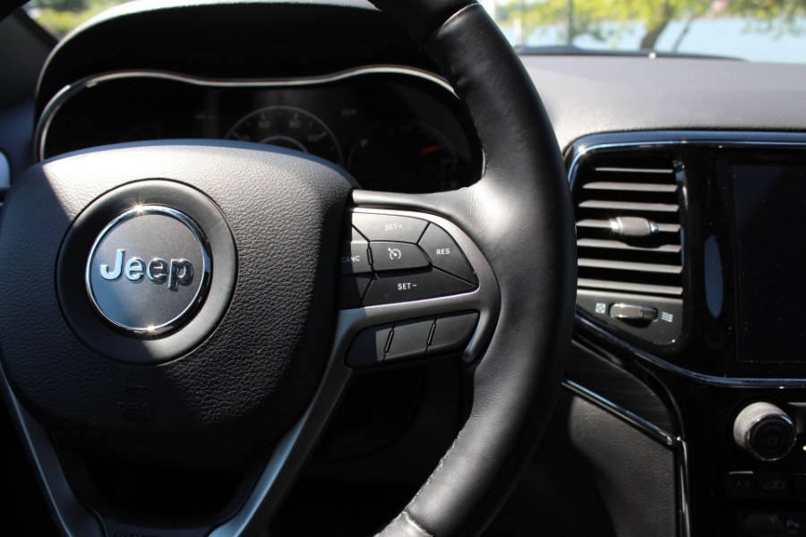 2020 Jeep Grand Cherokee Limited 4x4, available for sale in Great Neck, New York | Great Neck Car Buyers & Sellers. Great Neck, New York 2020 Jeep Grand Cherokee Limited 4x4, available for sale in Great Neck, New York | Great Neck Car Buyers & Sellers. Great Neck, New York