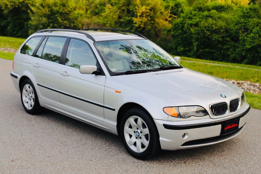 2003 BMW 3 Series 325xi 4dr Sport Wgn AWD, available for sale in North Salem, New York | Meccanic Shop North Inc. North Salem, New York 2003 BMW 3 Series 325xi 4dr Sport Wgn AWD, available for sale in North Salem, New York | Meccanic Shop North Inc. North Salem, New York