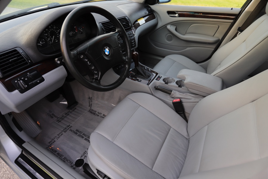2003 BMW 3 Series 325xi 4dr Sport Wgn AWD, available for sale in North Salem, New York | Meccanic Shop North Inc. North Salem, New York 2003 BMW 3 Series 325xi 4dr Sport Wgn AWD, available for sale in North Salem, New York | Meccanic Shop North Inc. North Salem, New York