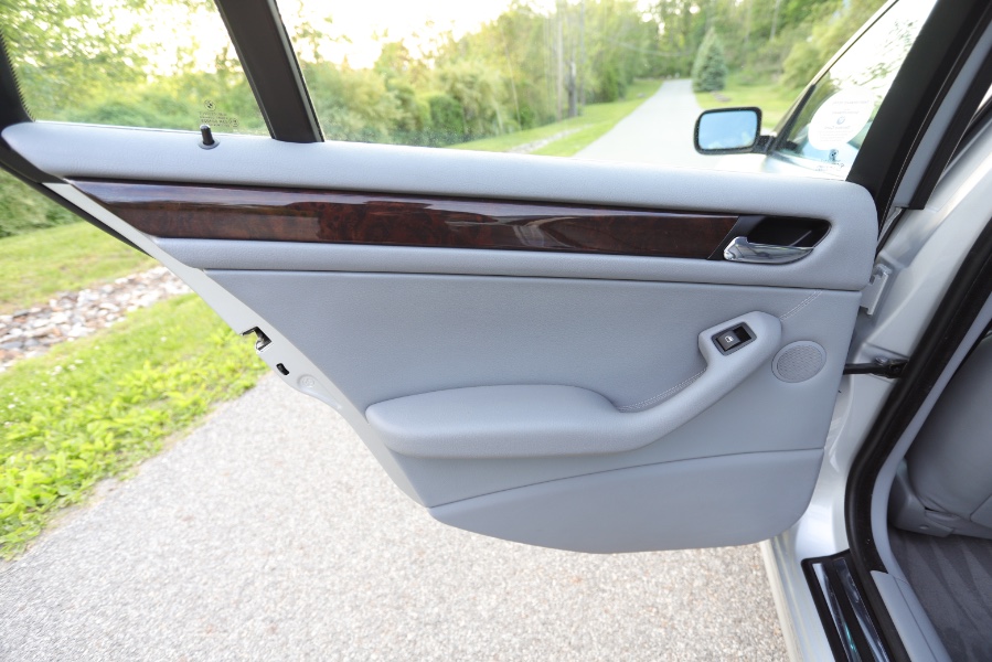 2003 BMW 3 Series 325xi 4dr Sport Wgn AWD, available for sale in North Salem, New York | Meccanic Shop North Inc. North Salem, New York 2003 BMW 3 Series 325xi 4dr Sport Wgn AWD, available for sale in North Salem, New York | Meccanic Shop North Inc. North Salem, New York