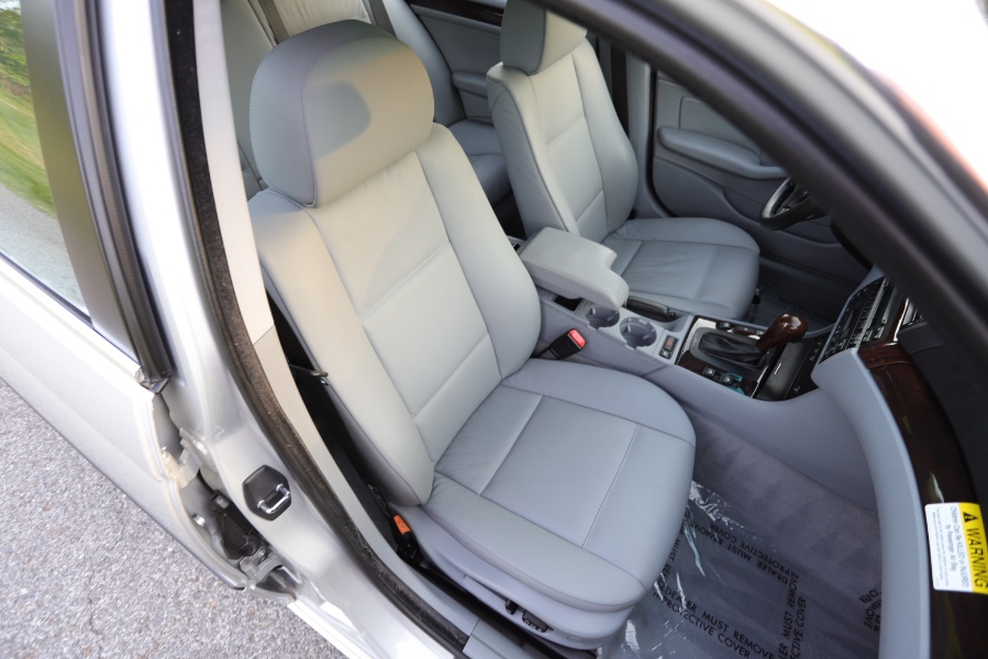 2003 BMW 3 Series 325xi 4dr Sport Wgn AWD, available for sale in North Salem, New York | Meccanic Shop North Inc. North Salem, New York 2003 BMW 3 Series 325xi 4dr Sport Wgn AWD, available for sale in North Salem, New York | Meccanic Shop North Inc. North Salem, New York