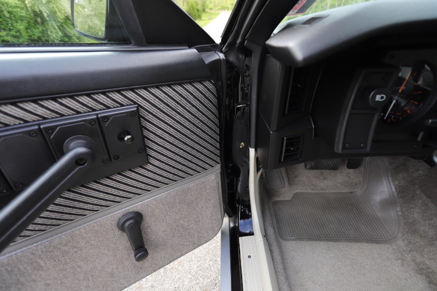 1984 Chevrolet Camaro 2dr Coupe Sport, available for sale in North Salem, New York | Meccanic Shop North Inc. North Salem, New York 1984 Chevrolet Camaro 2dr Coupe Sport, available for sale in North Salem, New York | Meccanic Shop North Inc. North Salem, New York