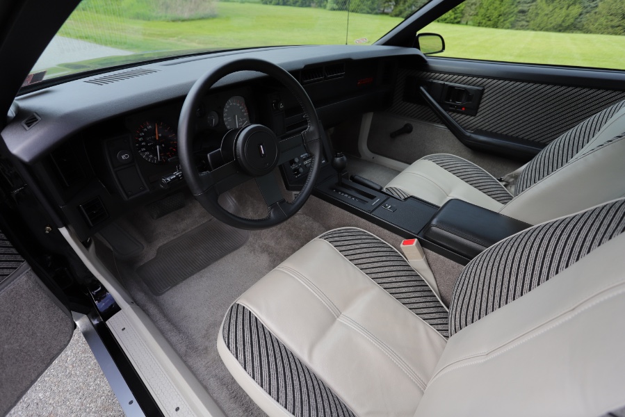 1984 Chevrolet Camaro 2dr Coupe Sport, available for sale in North Salem, New York | Meccanic Shop North Inc. North Salem, New York 1984 Chevrolet Camaro 2dr Coupe Sport, available for sale in North Salem, New York | Meccanic Shop North Inc. North Salem, New York