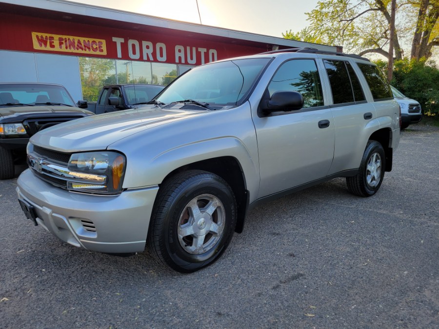 2006 Chevrolet TrailBlazer LT 4WD, available for sale in East Windsor, Connecticut | Toro Auto. East Windsor, Connecticut