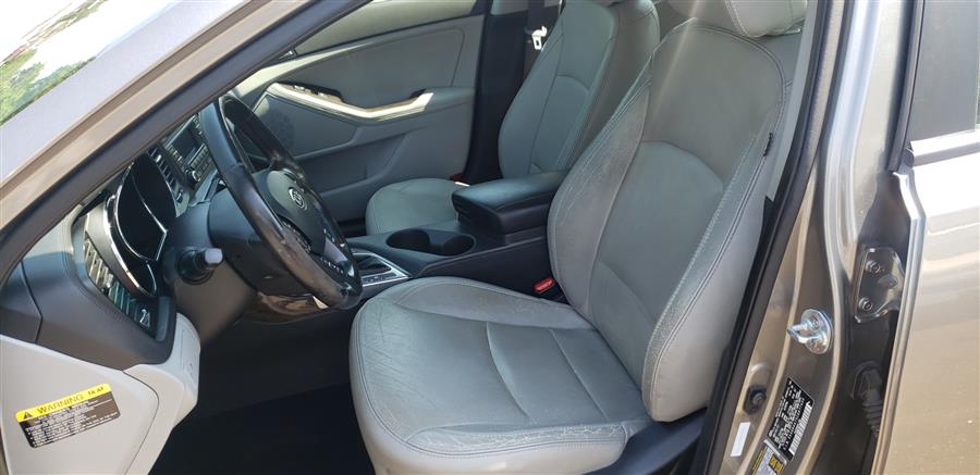 2012 Kia Optima 4dr Sdn 2.4L Auto EX, available for sale in Little Ferry, New Jersey | Victoria Preowned Autos Inc. Little Ferry, New Jersey 2012 Kia Optima 4dr Sdn 2.4L Auto EX, available for sale in Little Ferry, New Jersey | Victoria Preowned Autos Inc. Little Ferry, New Jersey
