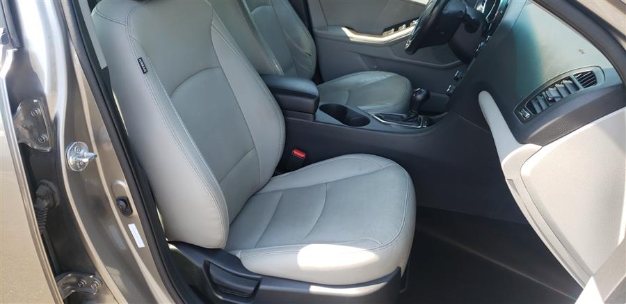 2012 Kia Optima 4dr Sdn 2.4L Auto EX, available for sale in Little Ferry, New Jersey | Victoria Preowned Autos Inc. Little Ferry, New Jersey 2012 Kia Optima 4dr Sdn 2.4L Auto EX, available for sale in Little Ferry, New Jersey | Victoria Preowned Autos Inc. Little Ferry, New Jersey