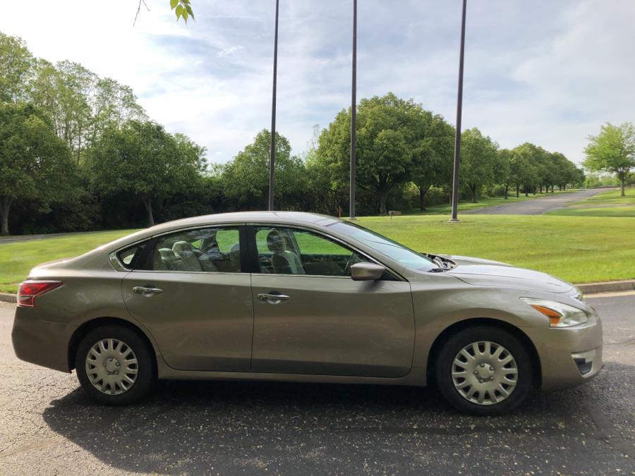 Used Nissan Altima 4dr Sdn I4 2.5 S 2013 | Wholesale Direct Motors. Beavercreek, Ohio Used Nissan Altima 4dr Sdn I4 2.5 S 2013 | Wholesale Direct Motors. Beavercreek, Ohio