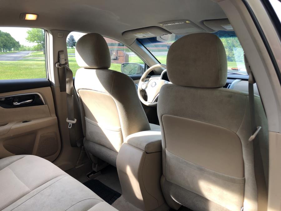 Used Nissan Altima 4dr Sdn I4 2.5 S 2013 | Wholesale Direct Motors. Beavercreek, Ohio Used Nissan Altima 4dr Sdn I4 2.5 S 2013 | Wholesale Direct Motors. Beavercreek, Ohio