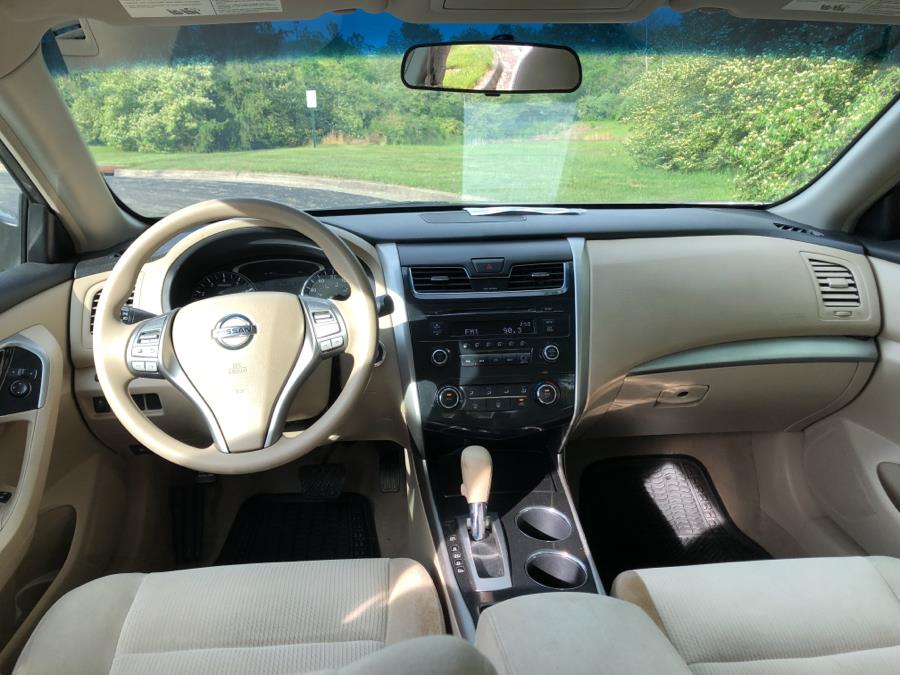 Used Nissan Altima 4dr Sdn I4 2.5 S 2013 | Wholesale Direct Motors. Beavercreek, Ohio Used Nissan Altima 4dr Sdn I4 2.5 S 2013 | Wholesale Direct Motors. Beavercreek, Ohio