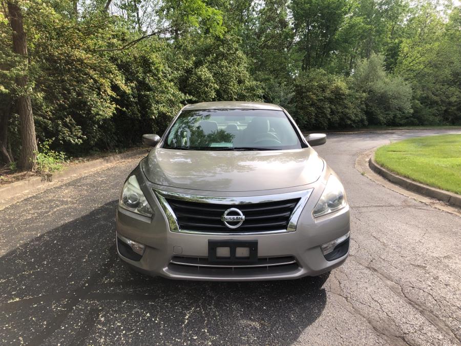 Used Nissan Altima 4dr Sdn I4 2.5 S 2013 | Wholesale Direct Motors. Beavercreek, Ohio Used Nissan Altima 4dr Sdn I4 2.5 S 2013 | Wholesale Direct Motors. Beavercreek, Ohio