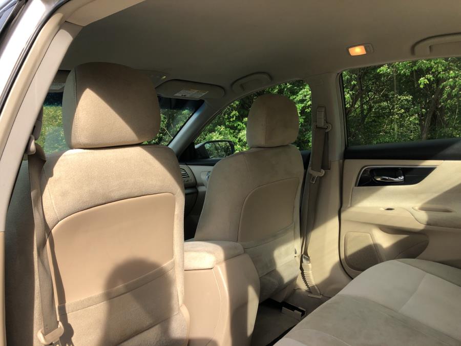 Used Nissan Altima 4dr Sdn I4 2.5 S 2013 | Wholesale Direct Motors. Beavercreek, Ohio Used Nissan Altima 4dr Sdn I4 2.5 S 2013 | Wholesale Direct Motors. Beavercreek, Ohio