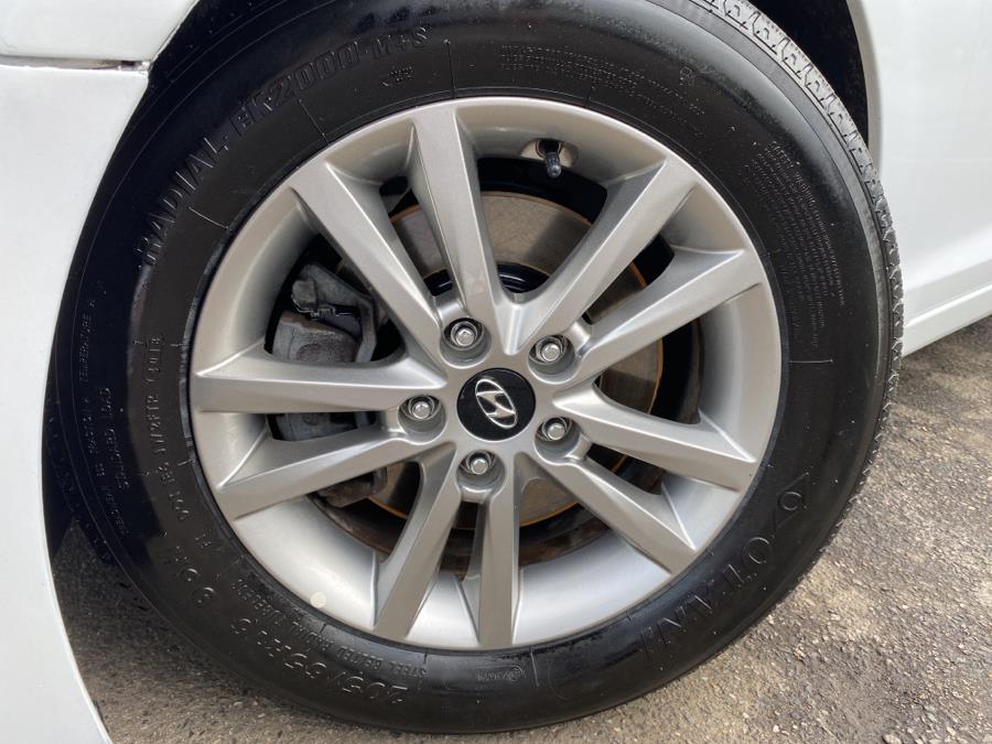 2017 Hyundai Sonata 2.4L PZEV, available for sale in Springfield, Massachusetts | Absolute Motors Inc. Springfield, Massachusetts 2017 Hyundai Sonata 2.4L PZEV, available for sale in Springfield, Massachusetts | Absolute Motors Inc. Springfield, Massachusetts