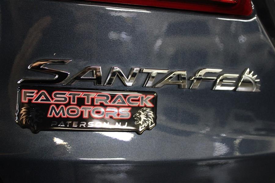 2017 Hyundai Santa Fe SE ULTIMATE, available for sale in Paterson, New Jersey | Fast Track Motors. Paterson, New Jersey 2017 Hyundai Santa Fe SE ULTIMATE, available for sale in Paterson, New Jersey | Fast Track Motors. Paterson, New Jersey