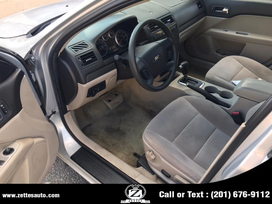 2006 Ford Fusion 4dr Sdn I4 SE, available for sale in Jersey City, New Jersey | Zettes Auto Mall. Jersey City, New Jersey 2006 Ford Fusion 4dr Sdn I4 SE, available for sale in Jersey City, New Jersey | Zettes Auto Mall. Jersey City, New Jersey