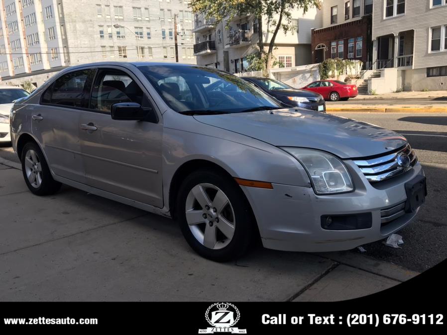 2006 Ford Fusion 4dr Sdn I4 SE, available for sale in Jersey City, New Jersey | Zettes Auto Mall. Jersey City, New Jersey 2006 Ford Fusion 4dr Sdn I4 SE, available for sale in Jersey City, New Jersey | Zettes Auto Mall. Jersey City, New Jersey