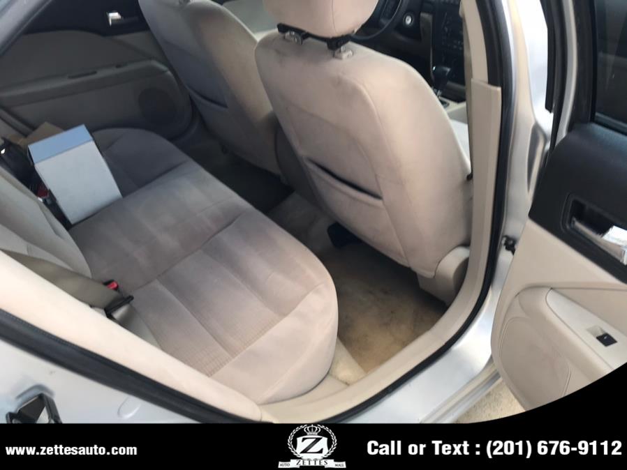 2006 Ford Fusion 4dr Sdn I4 SE, available for sale in Jersey City, New Jersey | Zettes Auto Mall. Jersey City, New Jersey 2006 Ford Fusion 4dr Sdn I4 SE, available for sale in Jersey City, New Jersey | Zettes Auto Mall. Jersey City, New Jersey