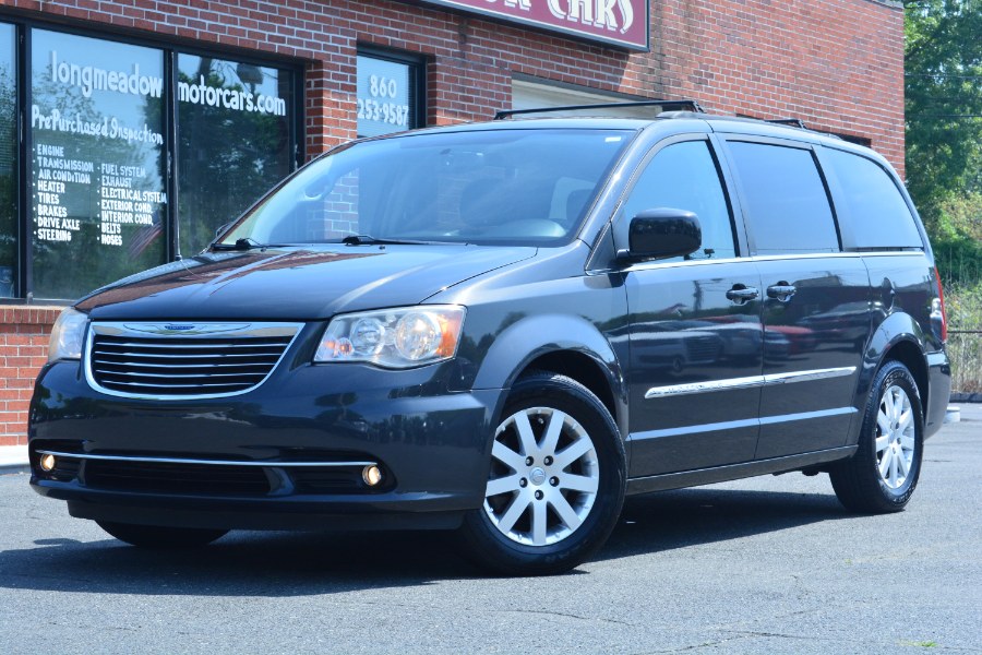 2012 Chrysler Town & Country 4dr Wgn Touring, available for sale in ENFIELD, Connecticut | Longmeadow Motor Cars. ENFIELD, Connecticut