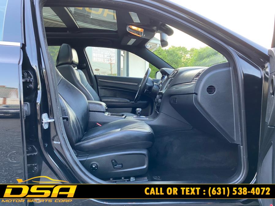 2013 Chrysler 300 4dr Sdn 300S AWD, available for sale in Commack, New York | DSA Motor Sports Corp. Commack, New York 2013 Chrysler 300 4dr Sdn 300S AWD, available for sale in Commack, New York | DSA Motor Sports Corp. Commack, New York