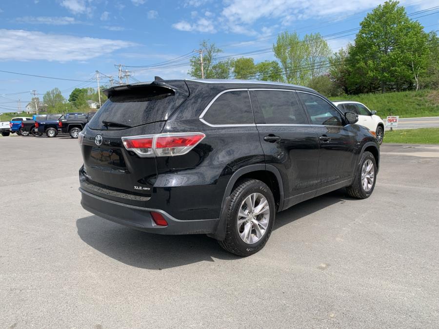 Used Toyota Highlander AWD 4dr V6 XLE (Natl) 2015 | Pray's Auto Sales . Bangor , Maine Used Toyota Highlander AWD 4dr V6 XLE (Natl) 2015 | Pray's Auto Sales . Bangor , Maine