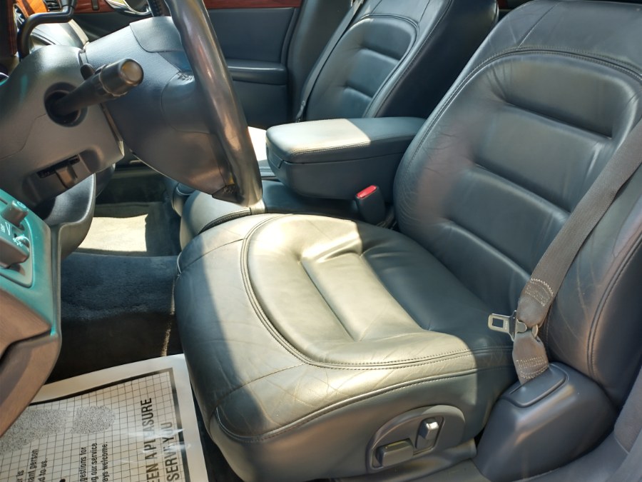 Used Cadillac DeVille 4dr Sdn 2002 | Sunrise Auto Sales of Elmont. Elmont, New York Used Cadillac DeVille 4dr Sdn 2002 | Sunrise Auto Sales of Elmont. Elmont, New York