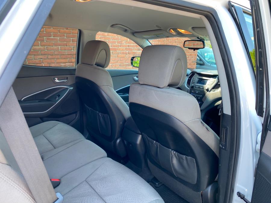 2016 Hyundai Santa Fe Sport AWD 4dr 2.4, available for sale in Waterbury, Connecticut | National Auto Brokers, Inc.. Waterbury, Connecticut 2016 Hyundai Santa Fe Sport AWD 4dr 2.4, available for sale in Waterbury, Connecticut | National Auto Brokers, Inc.. Waterbury, Connecticut