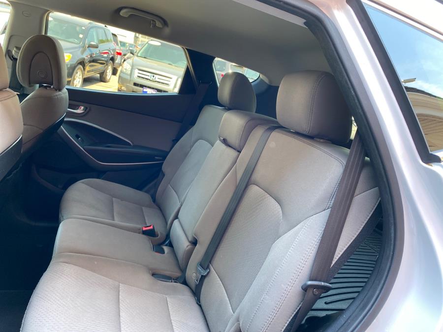2016 Hyundai Santa Fe Sport AWD 4dr 2.4, available for sale in Waterbury, Connecticut | National Auto Brokers, Inc.. Waterbury, Connecticut 2016 Hyundai Santa Fe Sport AWD 4dr 2.4, available for sale in Waterbury, Connecticut | National Auto Brokers, Inc.. Waterbury, Connecticut