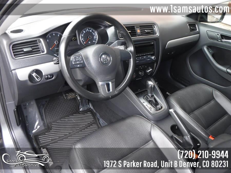 Used Volkswagen Jetta Sedan 4dr Auto SE w/Convenience/Sunroof 2013 | Sam's Automotive. Denver, Colorado Used Volkswagen Jetta Sedan 4dr Auto SE w/Convenience/Sunroof 2013 | Sam's Automotive. Denver, Colorado