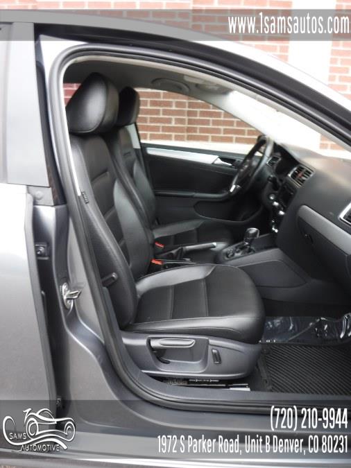 Used Volkswagen Jetta Sedan 4dr Auto SE w/Convenience/Sunroof 2013 | Sam's Automotive. Denver, Colorado Used Volkswagen Jetta Sedan 4dr Auto SE w/Convenience/Sunroof 2013 | Sam's Automotive. Denver, Colorado