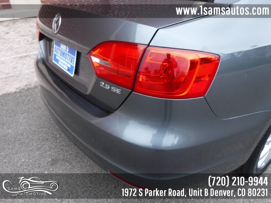 Used Volkswagen Jetta Sedan 4dr Auto SE w/Convenience/Sunroof 2013 | Sam's Automotive. Denver, Colorado Used Volkswagen Jetta Sedan 4dr Auto SE w/Convenience/Sunroof 2013 | Sam's Automotive. Denver, Colorado
