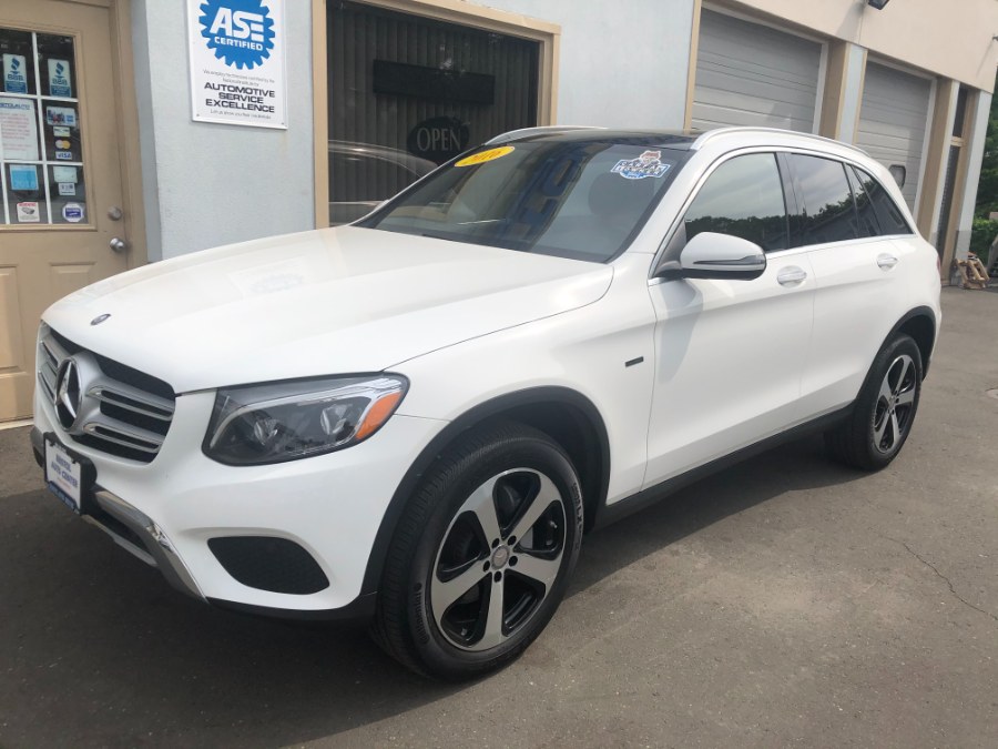 2016 Mercedes-Benz GLC 4MATIC Launch Edition 4dr GLC300, available for sale in Bristol, Connecticut | Bristol Auto Center LLC. Bristol, Connecticut 2016 Mercedes-Benz GLC 4MATIC Launch Edition 4dr GLC300, available for sale in Bristol, Connecticut | Bristol Auto Center LLC. Bristol, Connecticut