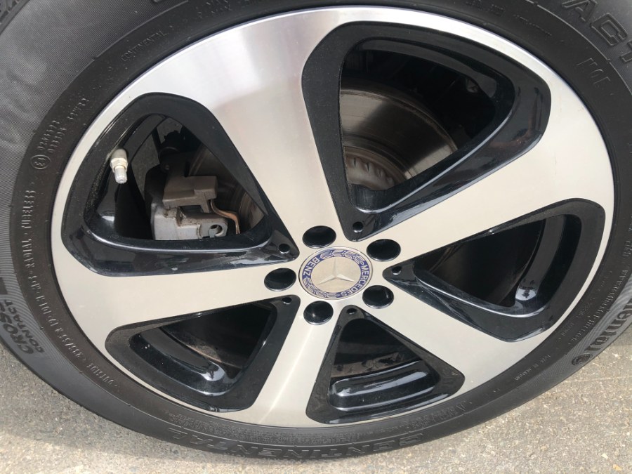 2016 Mercedes-Benz GLC 4MATIC Launch Edition 4dr GLC300, available for sale in Bristol, Connecticut | Bristol Auto Center LLC. Bristol, Connecticut 2016 Mercedes-Benz GLC 4MATIC Launch Edition 4dr GLC300, available for sale in Bristol, Connecticut | Bristol Auto Center LLC. Bristol, Connecticut