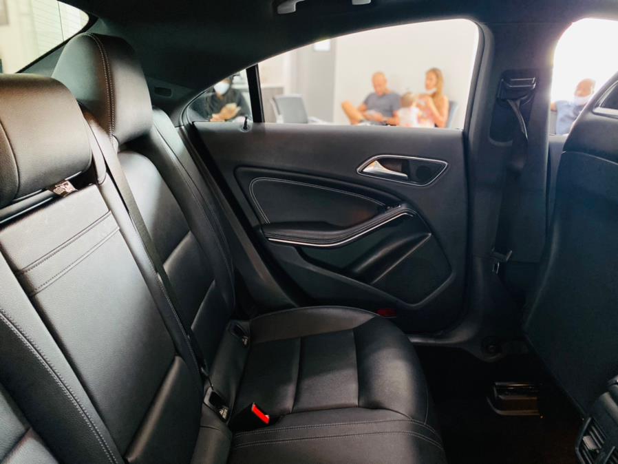 Used Mercedes-Benz CLA CLA 250 4MATIC Coupe 2018 | Luxury Motor Club. Franklin Square, New York Used Mercedes-Benz CLA CLA 250 4MATIC Coupe 2018 | Luxury Motor Club. Franklin Square, New York