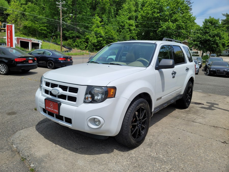 2008 Ford Escape FWD 4dr I4 Auto XLT, available for sale in Waterbury, Connecticut | House of Cars LLC. Waterbury, Connecticut