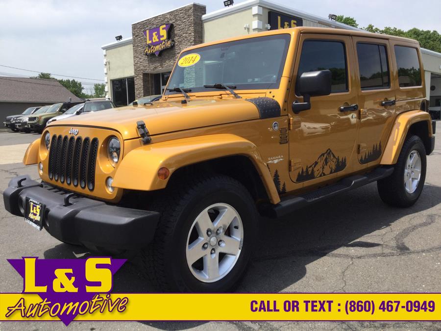 2014 Jeep Wrangler Unlimited 4WD 4dr Sahara, available for sale in Plantsville, Connecticut | L&S Automotive LLC. Plantsville, Connecticut
