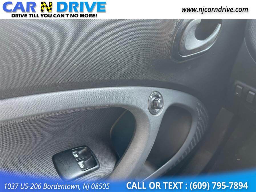 Used Smart Fortwo passion coupe 2016 | Car N Drive. Bordentown, New Jersey Used Smart Fortwo passion coupe 2016 | Car N Drive. Bordentown, New Jersey