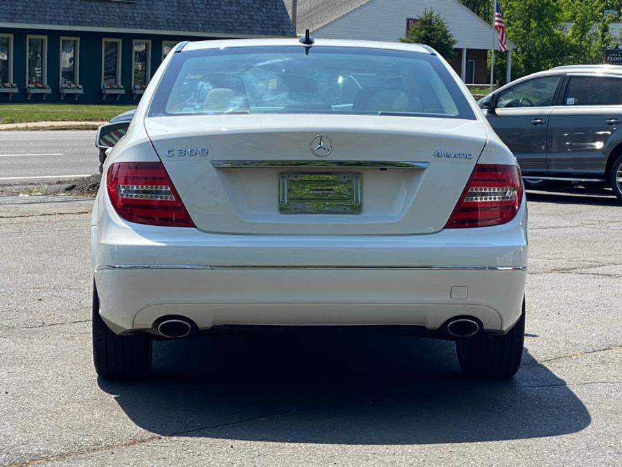 Used Mercedes-Benz C-Class 4dr Sdn C300 Luxury 4MATIC 2014 | Lava Motors 2 Inc. Canton, Connecticut Used Mercedes-Benz C-Class 4dr Sdn C300 Luxury 4MATIC 2014 | Lava Motors 2 Inc. Canton, Connecticut