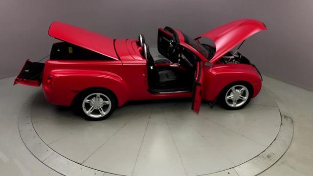 2004 Chevrolet Ssr Reg Cab 116.0 WB LS, available for sale in Naugatuck, Connecticut | J&M Automotive Sls&Svc LLC. Naugatuck, Connecticut 2004 Chevrolet Ssr Reg Cab 116.0 WB LS, available for sale in Naugatuck, Connecticut | J&M Automotive Sls&Svc LLC. Naugatuck, Connecticut