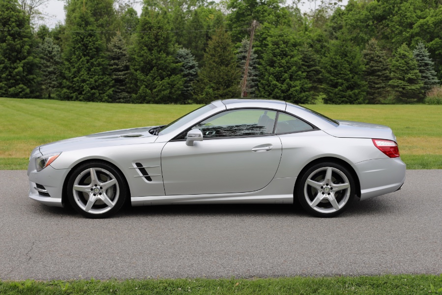 2013 Mercedes-Benz SL-Class 2dr Roadster SL550, available for sale in North Salem, New York | Meccanic Shop North Inc. North Salem, New York 2013 Mercedes-Benz SL-Class 2dr Roadster SL550, available for sale in North Salem, New York | Meccanic Shop North Inc. North Salem, New York