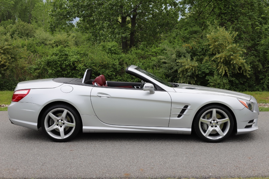 2013 Mercedes-Benz SL-Class 2dr Roadster SL550, available for sale in North Salem, New York | Meccanic Shop North Inc. North Salem, New York 2013 Mercedes-Benz SL-Class 2dr Roadster SL550, available for sale in North Salem, New York | Meccanic Shop North Inc. North Salem, New York