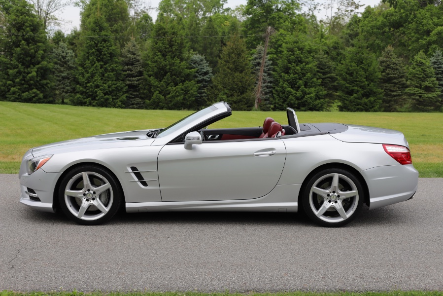 2013 Mercedes-Benz SL-Class 2dr Roadster SL550, available for sale in North Salem, New York | Meccanic Shop North Inc. North Salem, New York 2013 Mercedes-Benz SL-Class 2dr Roadster SL550, available for sale in North Salem, New York | Meccanic Shop North Inc. North Salem, New York