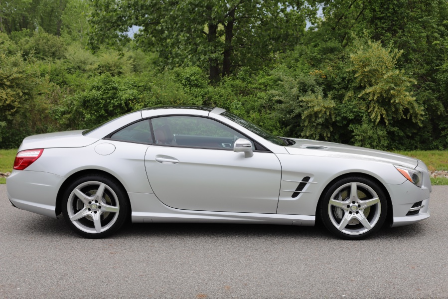2013 Mercedes-Benz SL-Class 2dr Roadster SL550, available for sale in North Salem, New York | Meccanic Shop North Inc. North Salem, New York 2013 Mercedes-Benz SL-Class 2dr Roadster SL550, available for sale in North Salem, New York | Meccanic Shop North Inc. North Salem, New York