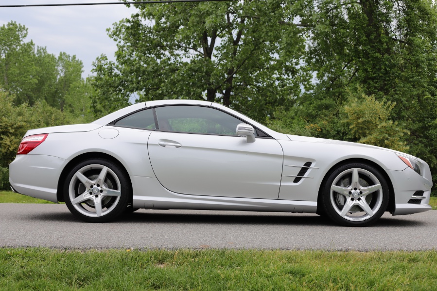 2013 Mercedes-Benz SL-Class 2dr Roadster SL550, available for sale in North Salem, New York | Meccanic Shop North Inc. North Salem, New York 2013 Mercedes-Benz SL-Class 2dr Roadster SL550, available for sale in North Salem, New York | Meccanic Shop North Inc. North Salem, New York