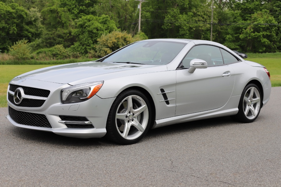 2013 Mercedes-Benz SL-Class 2dr Roadster SL550, available for sale in North Salem, New York | Meccanic Shop North Inc. North Salem, New York 2013 Mercedes-Benz SL-Class 2dr Roadster SL550, available for sale in North Salem, New York | Meccanic Shop North Inc. North Salem, New York