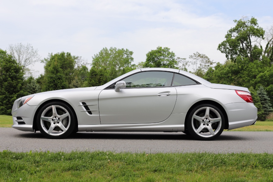 2013 Mercedes-Benz SL-Class 2dr Roadster SL550, available for sale in North Salem, New York | Meccanic Shop North Inc. North Salem, New York 2013 Mercedes-Benz SL-Class 2dr Roadster SL550, available for sale in North Salem, New York | Meccanic Shop North Inc. North Salem, New York