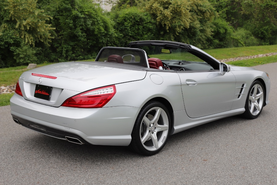 2013 Mercedes-Benz SL-Class 2dr Roadster SL550, available for sale in North Salem, New York | Meccanic Shop North Inc. North Salem, New York 2013 Mercedes-Benz SL-Class 2dr Roadster SL550, available for sale in North Salem, New York | Meccanic Shop North Inc. North Salem, New York